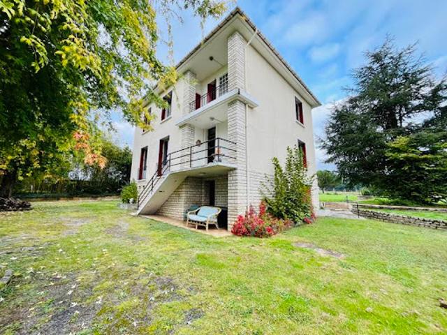 Maison vente à Confolens