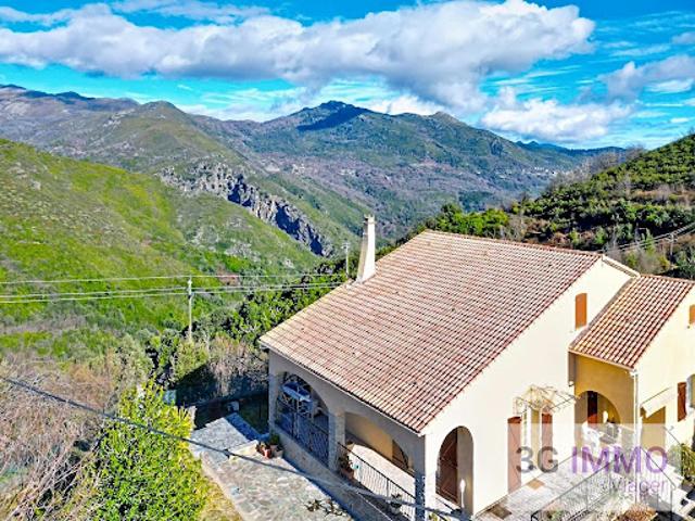 Maison vente à Corte, Corse