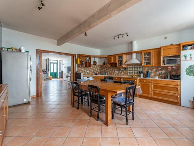 Maison vente à Fief de l'Aumônerie, Saint-Jean-d'Angély