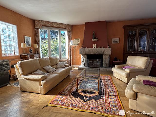 Maison vente à Saint-Germain-en-Laye, Saint-germain-en-laye