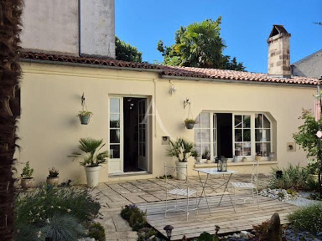 Maison vente à Fief de l'Aumônerie, Saint-Jean-d'Angély