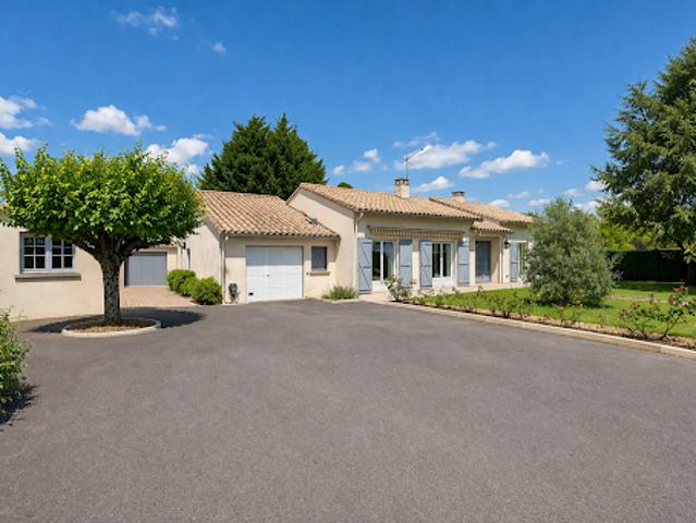Maison vente à Montmorillon, Civray
