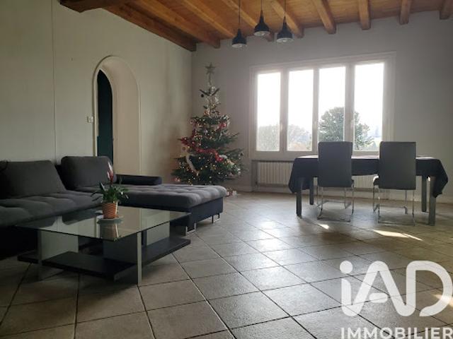 Maison vente à Fontenay-le-Comte, Cheffois