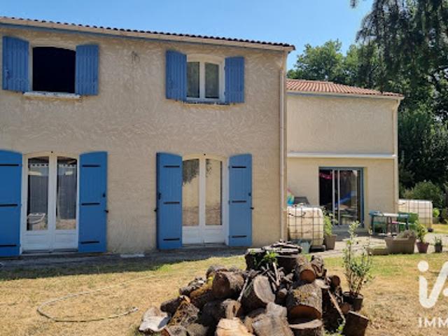 Maison vente à Les Charmes, Jonzac