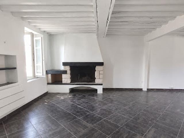 Maison vente à Sens, Villechétive