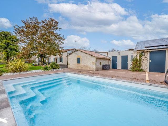Maison vente à Rochefort, Genouillé