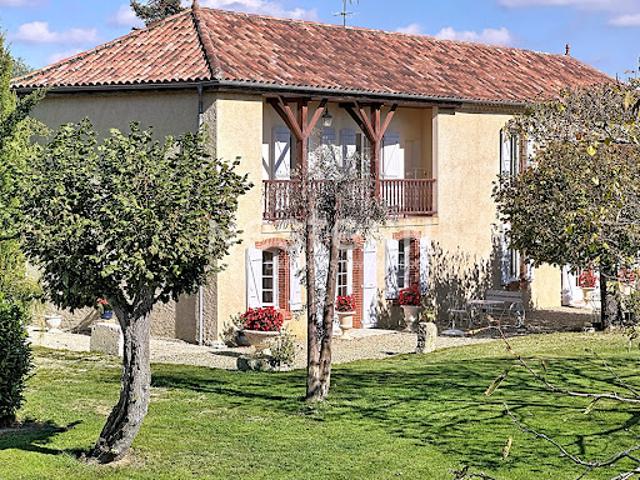 Maison vente à Mirande