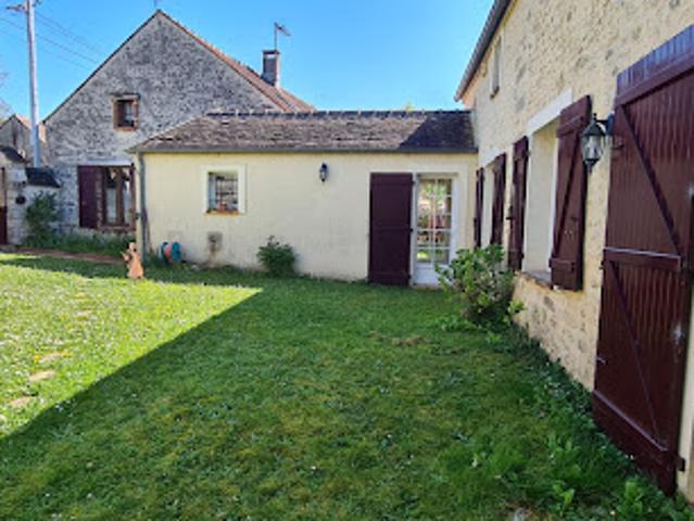 Maison vente à Fontainebleau, Poligny