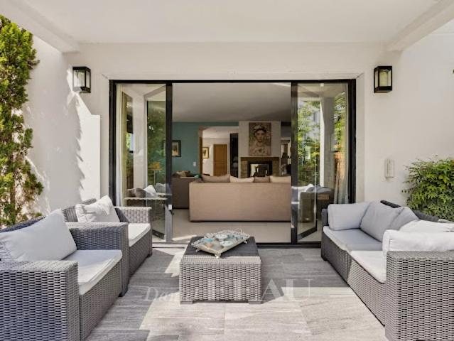 Maison vente à Nanterre, Saint-cloud