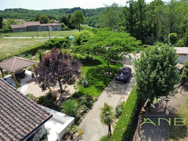 Maison vente à Nontron, Busserolles