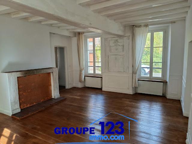 Maison vente à La Ferté Loupière, La Ferté-Loupière