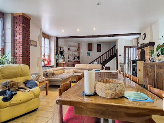 Maison vente à Chamelard, Mélisey