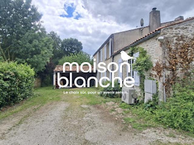Maison vente à Rochefort, Péré