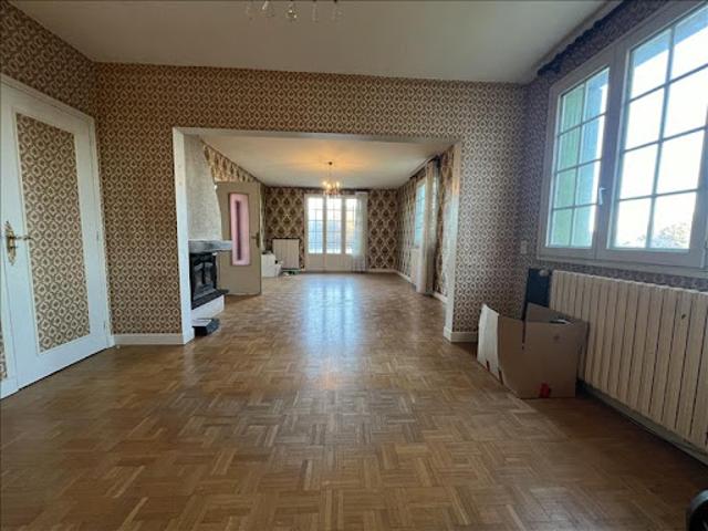 Maison vente à Saint-Amand-Montrond, Lignières
