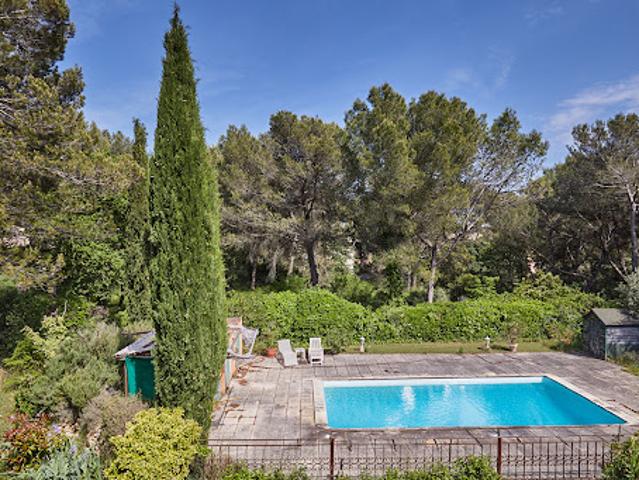 Maison vente à Aix-en-Provence, Lambesc