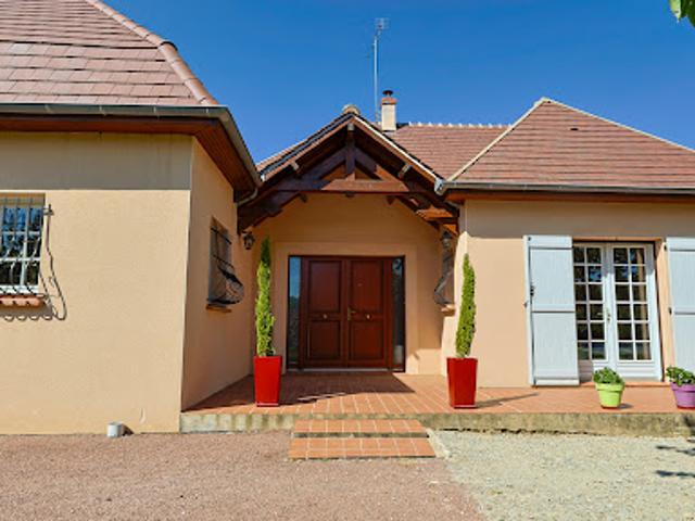 Maison vente à Bourges, Léré