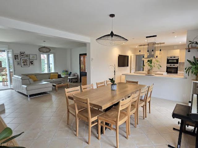 Maison vente à Palaiseau, Les Molières