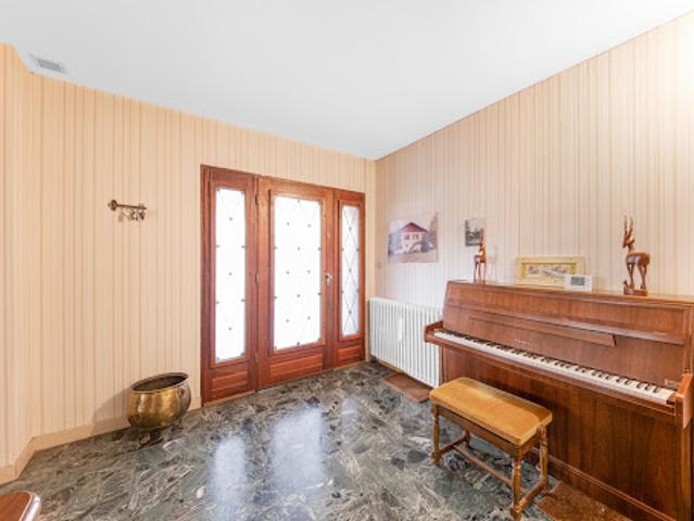 Maison vente à Dijon, Rouvres-en-plaine