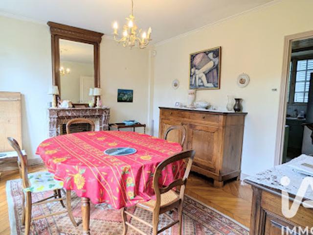 Maison vente à Saint-Germain-en-Laye, Maule