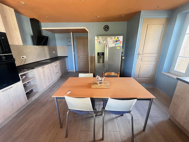 Maison vente à Dole, Pleure