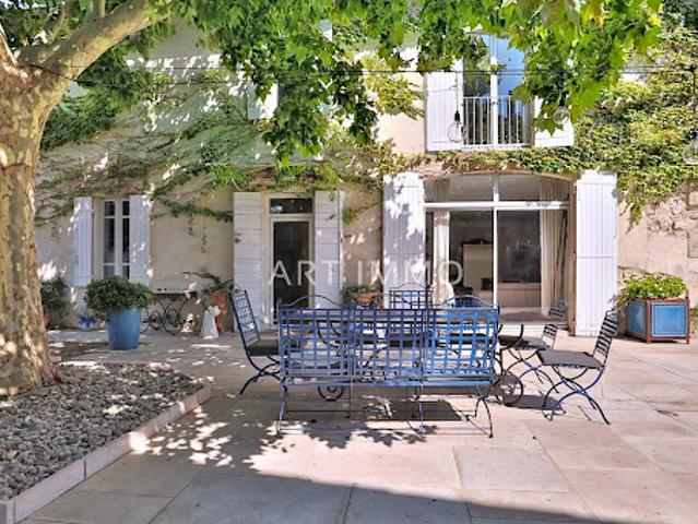 Maison vente à Arles, Noves