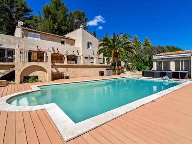 Maison vente à Marseille, Auriol