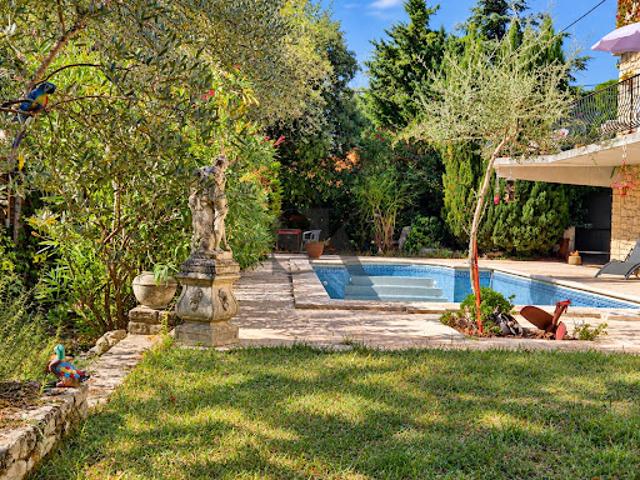 Maison vente à Villeneuve-lès-Avignon, Gard