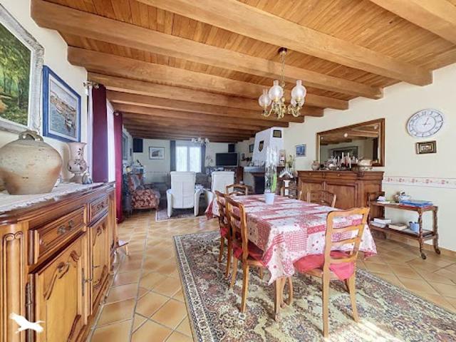 Maison vente à Nontron, Thiviers