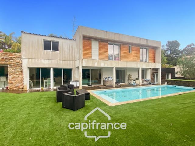 Maison vente à Arrondissement de Toulon, Carqueiranne