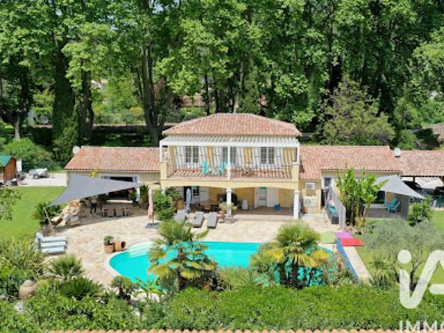 Maison vente à Arrondissement de Toulon, Solliès-toucas