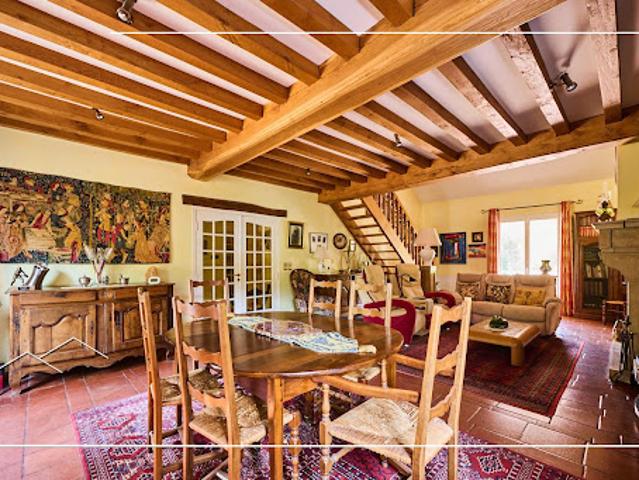 Maison vente à Les Nouroies, Nuits-Saint-Georges