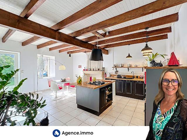 Maison vente à Saint-bonnet-sur-gironde, Charente-Maritime