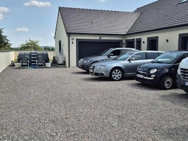 Maison vente à Sens, Courtois-sur-yonne