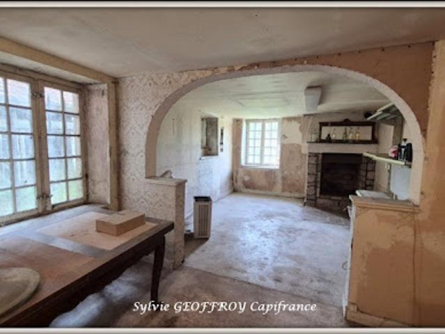 Maison vente à La Menelle, Pierre-Percée