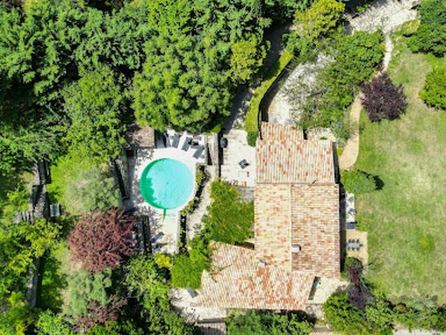 Maison vente à Apt, Ménerbes