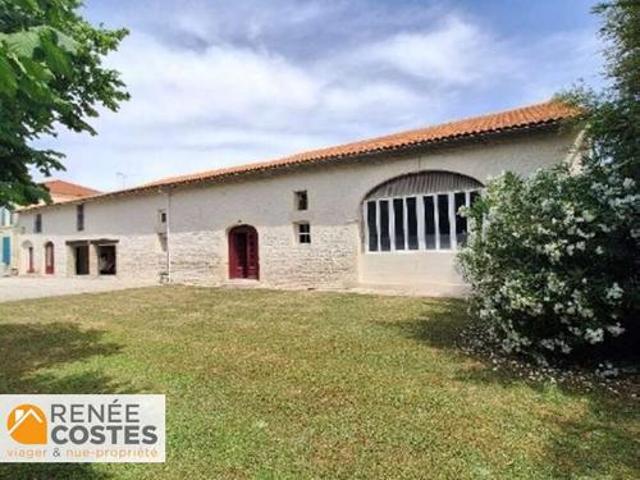 Maison vente à Saint-Jean-d'Angély, Saint-jean-d'angély