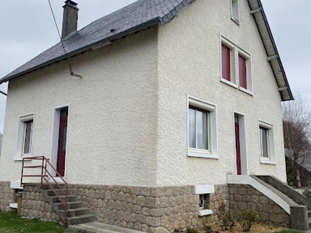 Maison vente à Ussel, Montaignac-saint-hippolyte