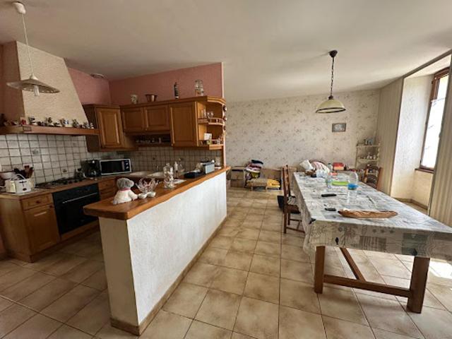 Maison vente à Jonzac, Saint-georges-des-agoûts