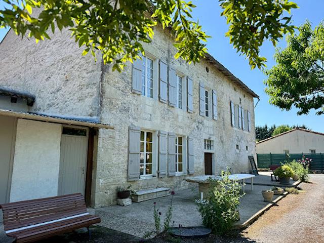 Maison vente à Niort, Chizé