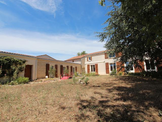 Maison vente à Fontenay-le-Comte, Benet