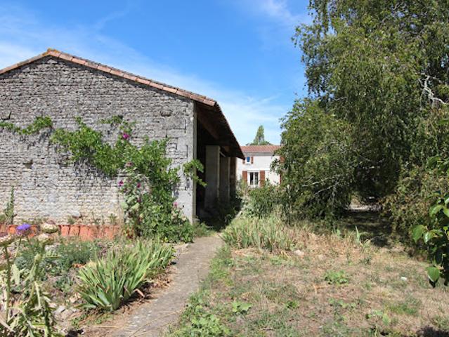 Maison vente à Fontenay-le-Comte, Benet