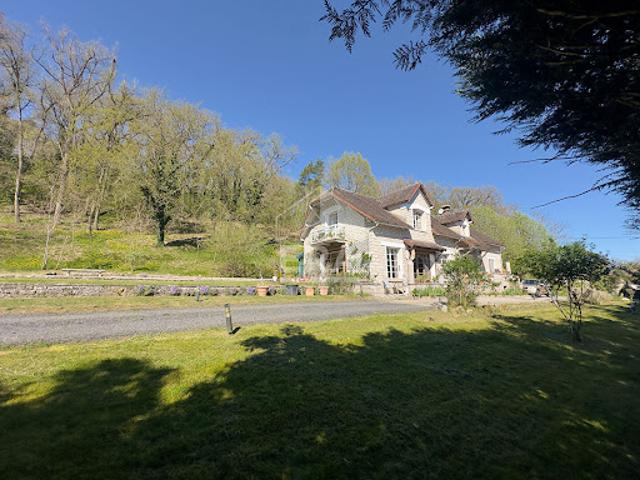 Maison vente à Fontainebleau, La Madeleine-sur-loing
