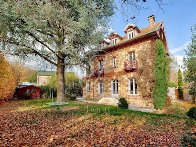 Maison vente à Nanterre, Vaucresson