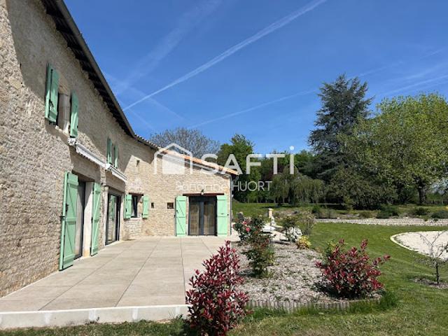 Maison vente à Coulonges-sur-l'Autize, Deux-Sèvres