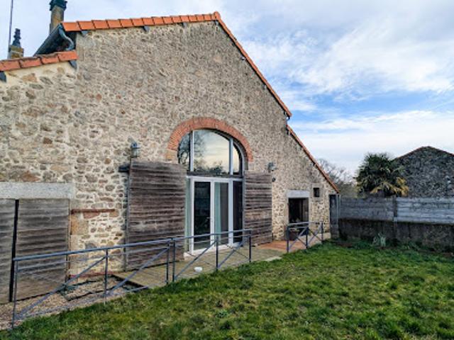 Maison vente à Bressuire, Mauléon
