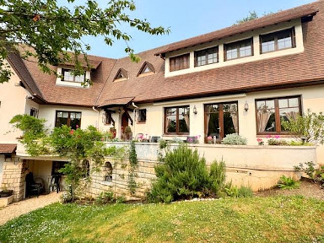 Maison vente à La Celle-saint-cloud