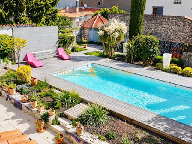 Maison vente à Angoulême, Aignes-et-puypéroux