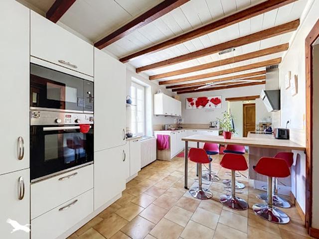 Maison vente à Cognac, Châteaubernard