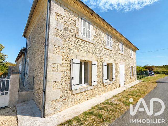 Maison vente à Baignes-Sainte-Radegonde, Charente