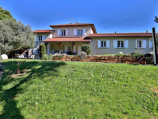 Maison vente à Gaëc Aux Pis Du By, Saint-Georges-d'Espéranche